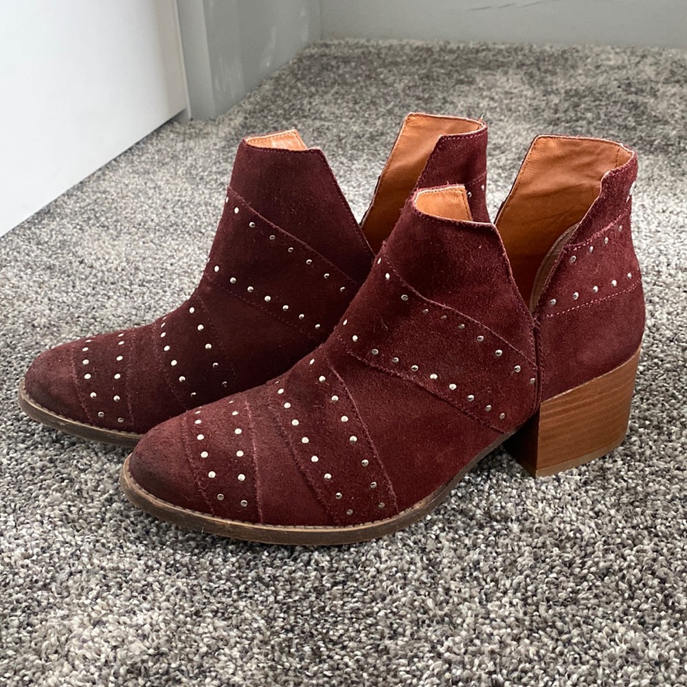 Stylish beaded boots